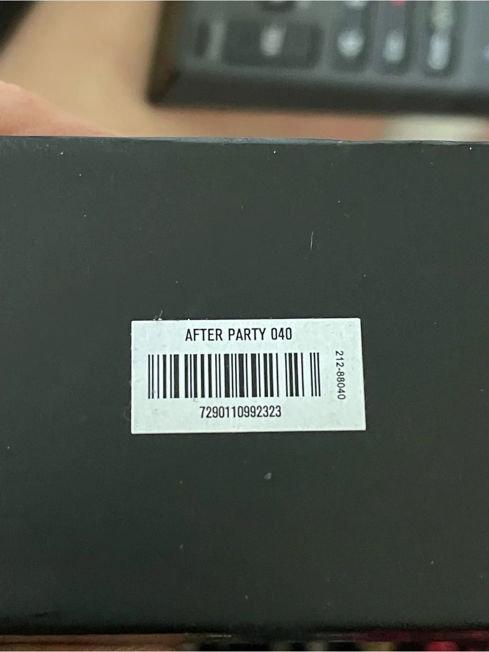 Il Makiage AFTER PARTY Next Gen Full Coverage Foundation 40- swatched